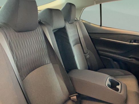 Used 2025 Toyota Camry LE w/ Convenience Package FWD image 30