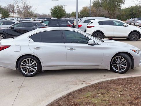 Used 2018 INFINITI Q50 Luxe w/ Essential Package (3.0T Luxe) image 5