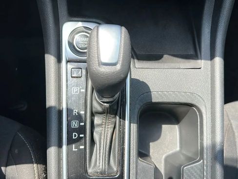 Used 2022 Nissan Sentra SV FWD image 17