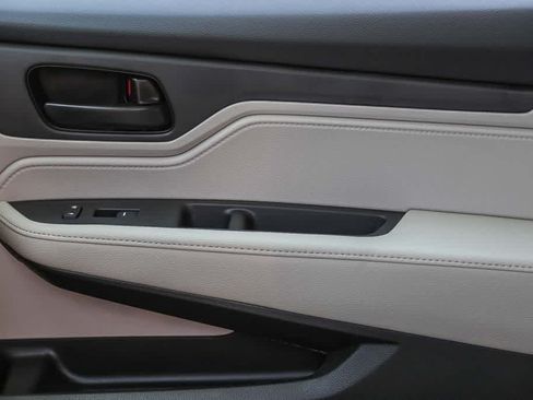 Certified 2026 Honda Odyssey EX-L image 23
