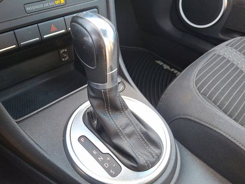 Used 2012 Volkswagen Beetle Turbo image 13