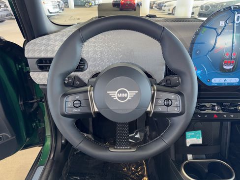 New 2026 MINI Cooper 4-Door Hardtop image 16