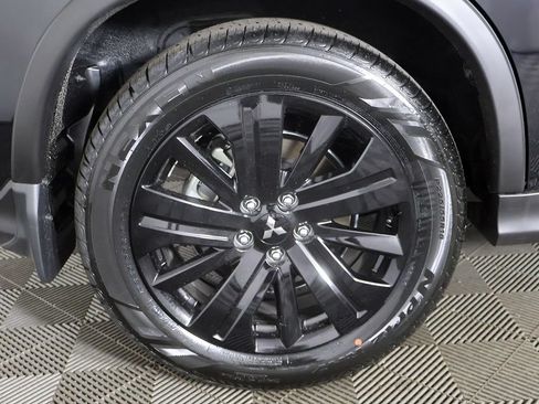 New 2026 Mitsubishi Outlander Sport LE AWD/4WD image 17