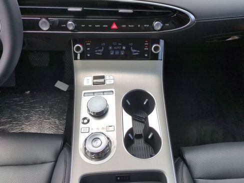 Used 2026 Genesis GV70 2.5T Select AWD/4WD image 18