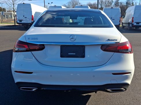 Used 2021 Mercedes-Benz E 350 4MATIC Sedan image 5