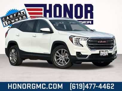 Used 2024 GMC Terrain SLT
