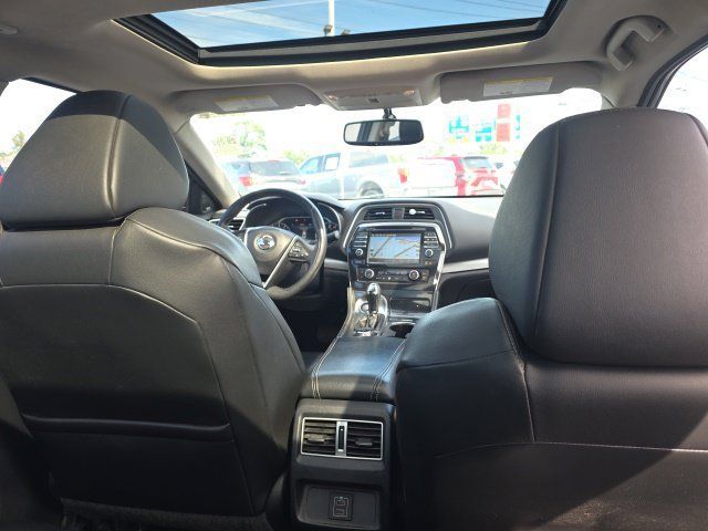 Used 2018 Nissan Maxima 3.5 SL FWD image 15