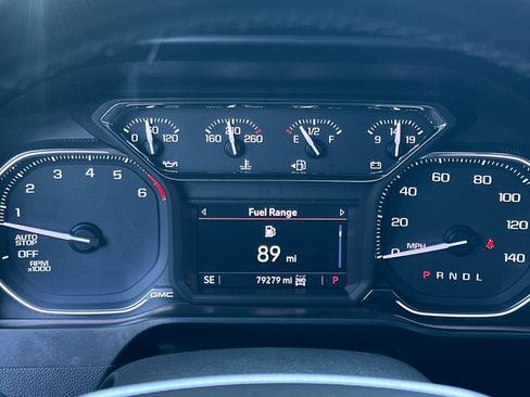 Used 2019 GMC Sierra 1500 SLT w/ SLT Premium Plus Package AWD/4WD image 23