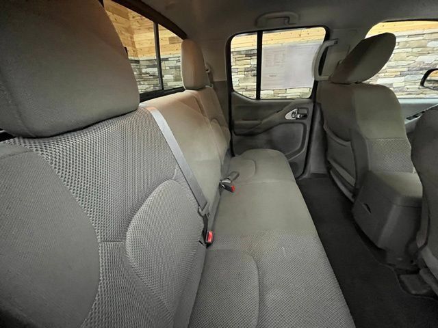 Used 2021 Nissan Frontier SV AWD/4WD image 31