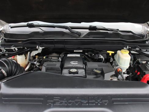 Used 2020 RAM 5500 Tradesman w/ Ambulance Prep Group image 12