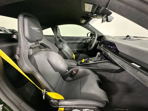 Used 2026 Porsche 911 GT3 RWD image 39