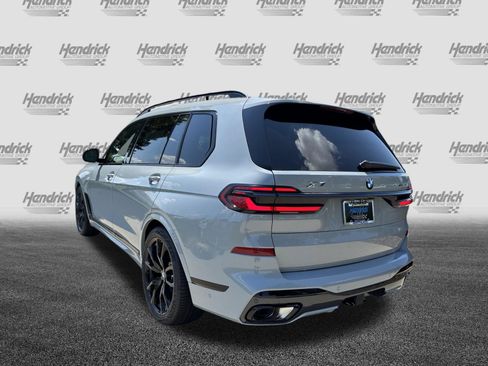 New 2027 BMW X7 xDrive40i w/ M Sport Package AWD/4WD image 8