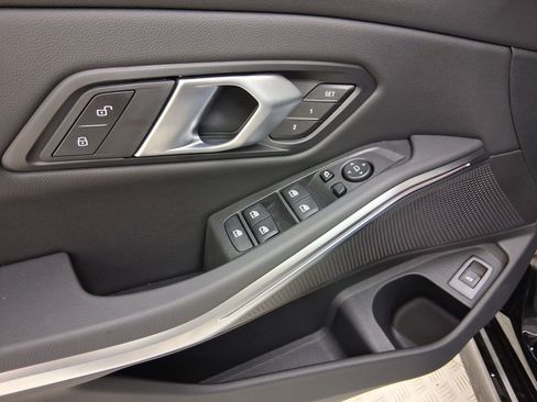 New 2026 BMW 330i Sedan w/ Convenience Package RWD image 26