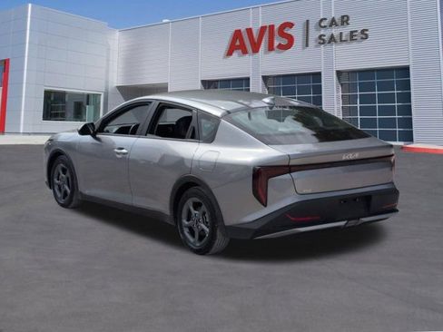 Used 2025 Kia K4 FWD image 9