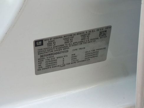 Used 2016 GMC Sierra 1500 SLT w/ SLT Premium Package image 31