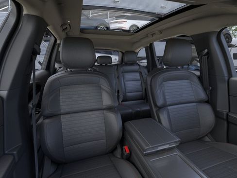 New 2026 Lincoln Nautilus Reserve AWD/4WD image 10