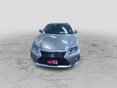 Used 2018 Lexus ES 350 image 4
