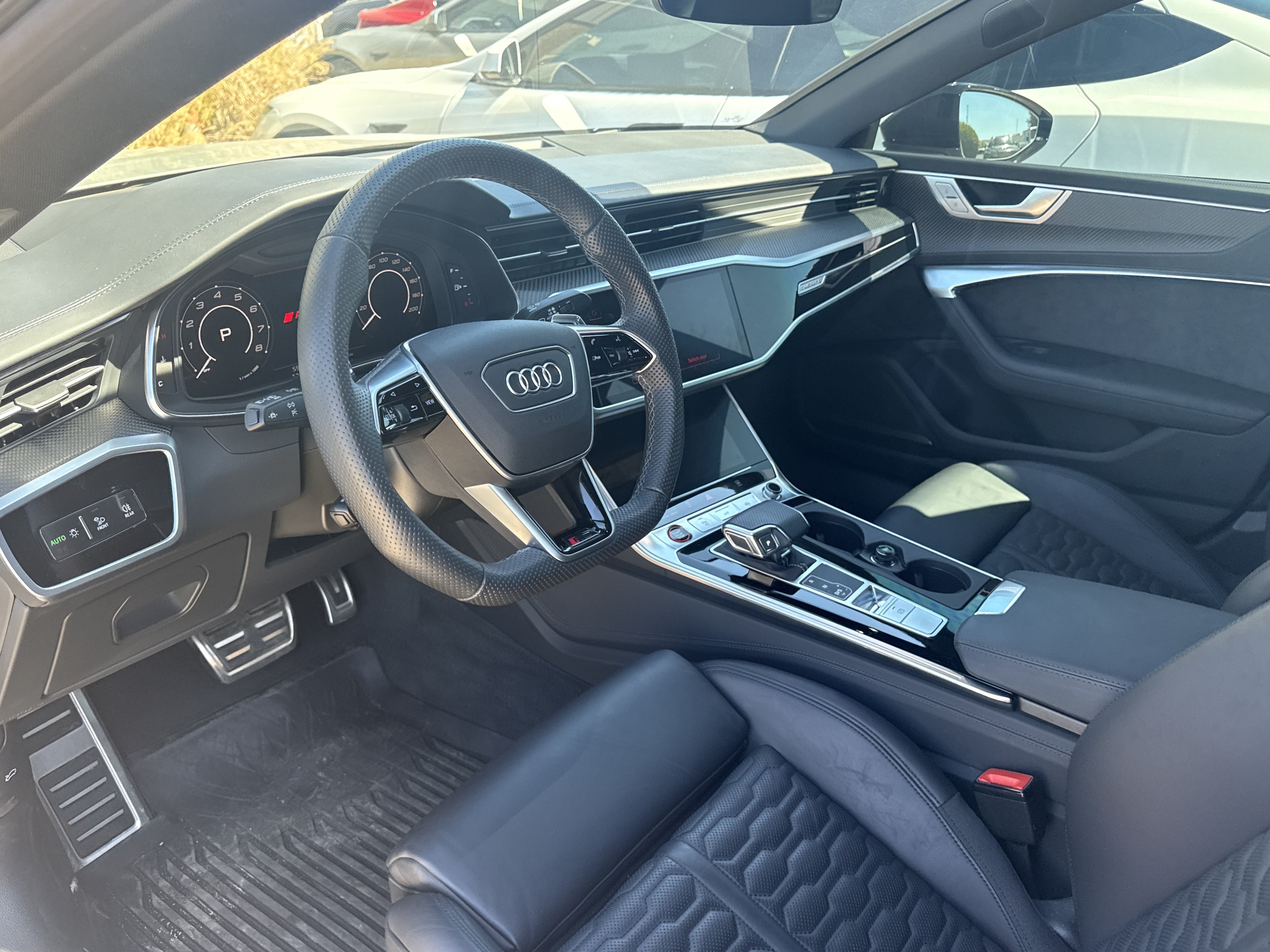 Used 2023 Audi RS 7 Sportback AWD/4WD image 9