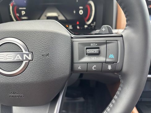 Used 2026 Nissan Rogue Platinum w/ Platinum Premium Package AWD/4WD image 14