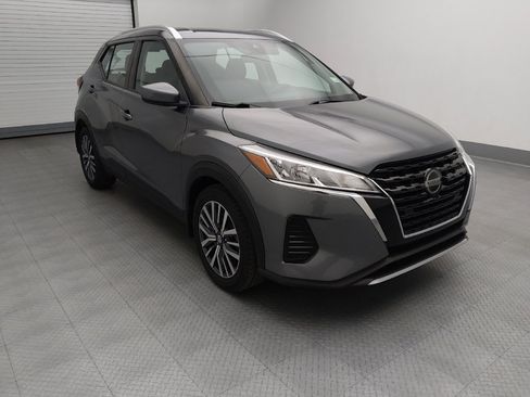 Used 2021 Nissan Kicks SV FWD image 13