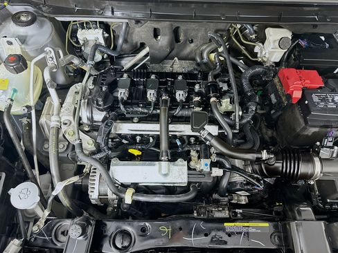 Used 2024 Nissan Kicks SV image 30