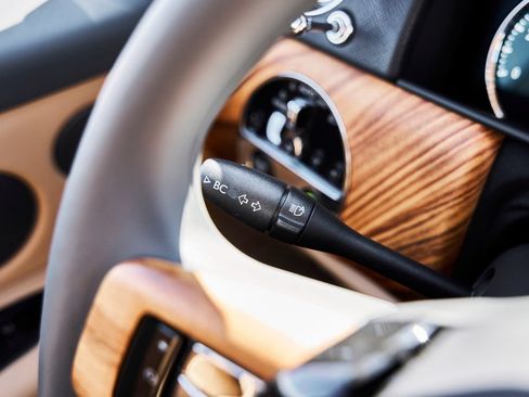Used 2020 Rolls-Royce Cullinan AWD/4WD image 54