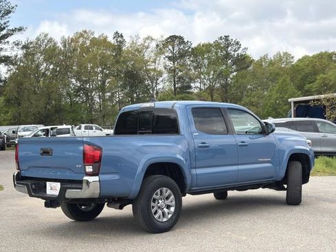 Used 2019 Toyota Tacoma SR5 image 7