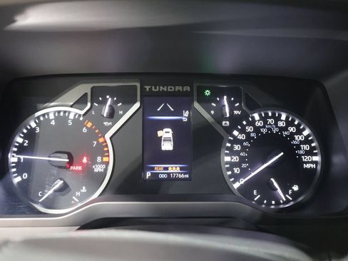 Used 2025 Toyota Tundra SR5 w/ SR5 Convenience Package AWD/4WD image 39