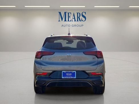 Used 2024 Buick Encore GX Sport Touring image 4