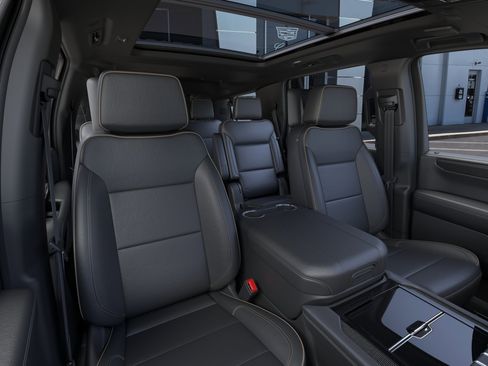 New 2026 GMC Yukon Elevation w/ Elevation Premium Package AWD/4WD image 16