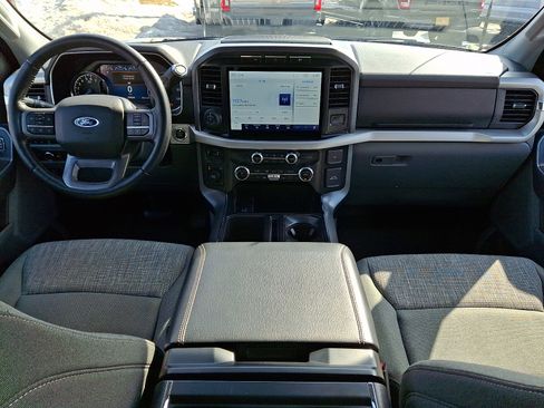 Certified 2022 Ford F150 XLT w/ Equipment Group 302A High image 15