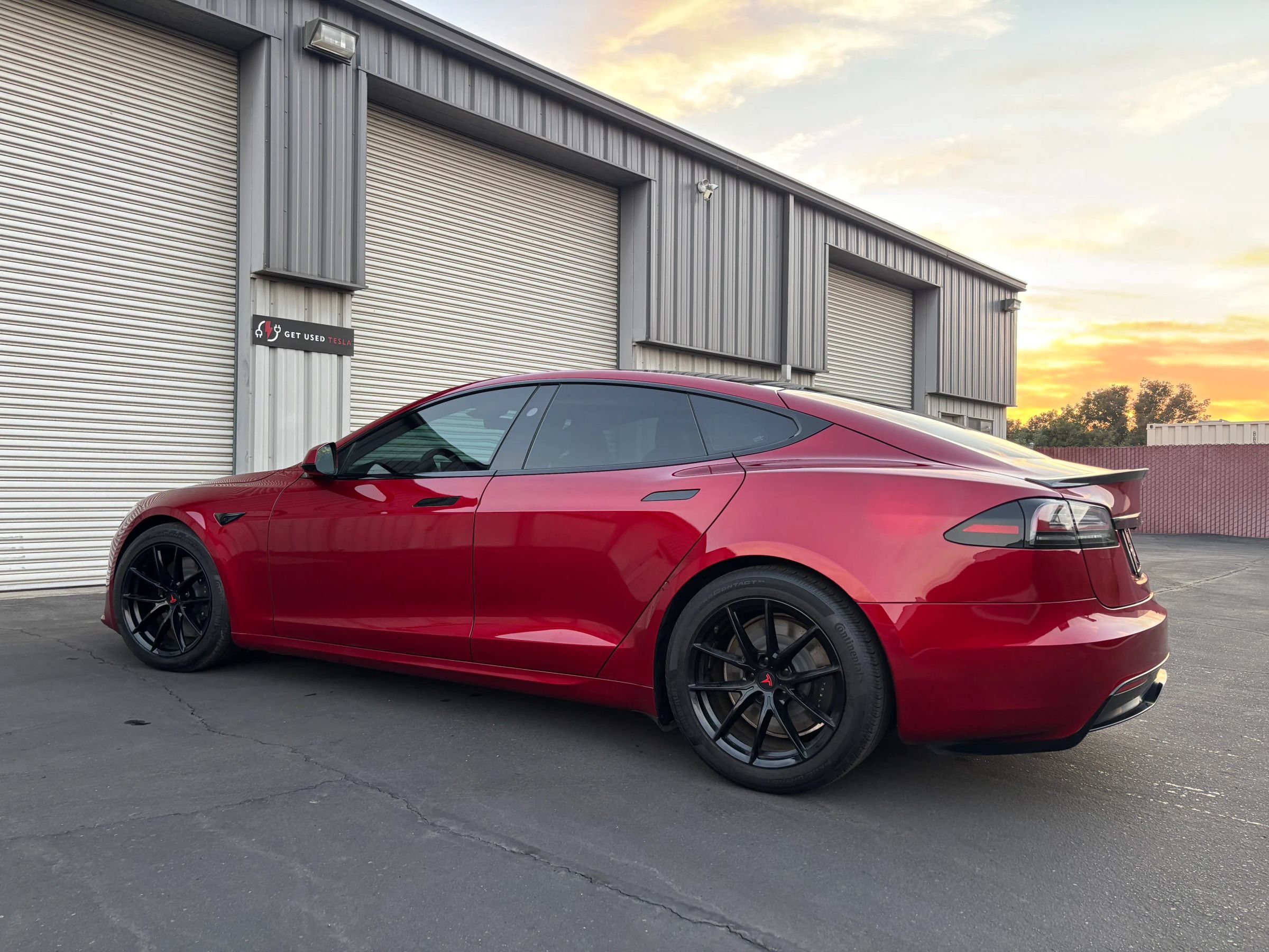 Used 2023 Tesla Model S Standard Range AWD/4WD image 10