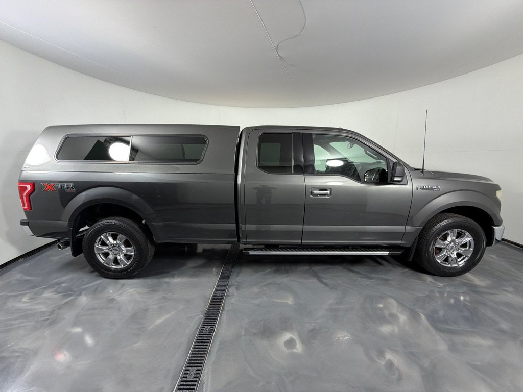 Used 2016 Ford F150 XLT w/ Equipment Group 301A Mid AWD/4WD image 4