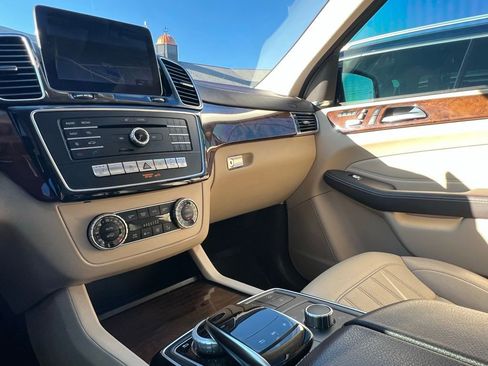 Used 2019 Mercedes-Benz GLS 450 4MATIC image 58