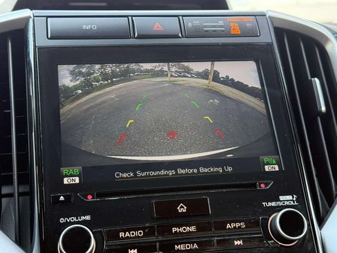 Used 2021 Subaru Ascent Premium w/ Convenience Package AWD/4WD image 28