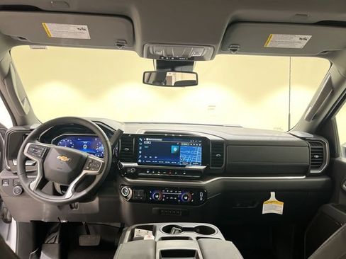 Used 2025 Chevrolet Silverado 3500 LT w/ Safety Package AWD/4WD image 19