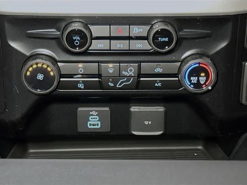 New 2026 Ford F350 XL w/ XL Chrome Package AWD/4WD image 10