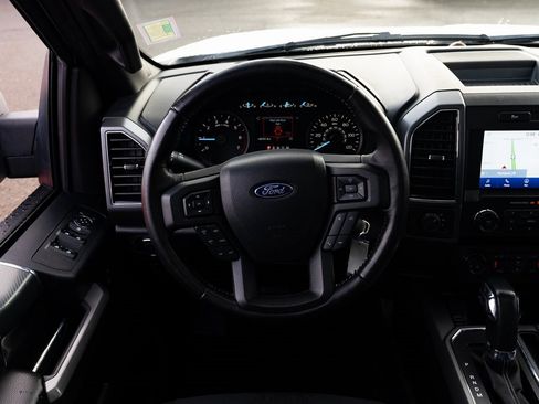 Used 2019 Ford F150 XLT w/ Equipment Group 302A Luxury image 11