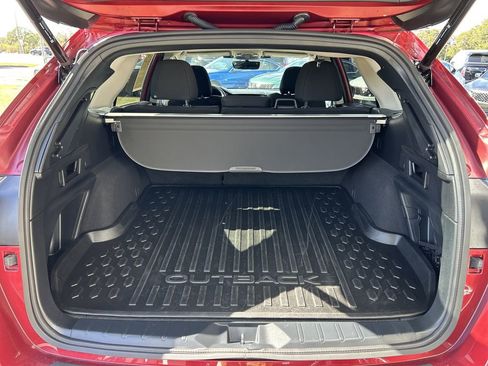 Certified 2025 Subaru Outback Premium w/ Popular Package #1A image 11