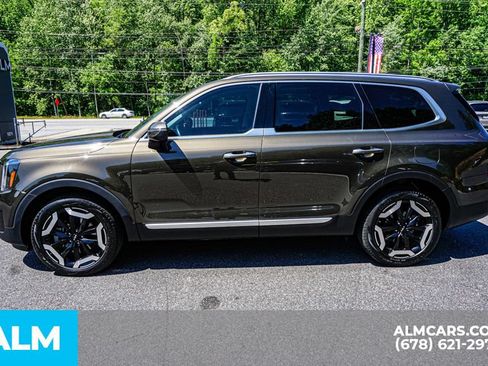 Used 2025 Kia Telluride S AWD/4WD image 6