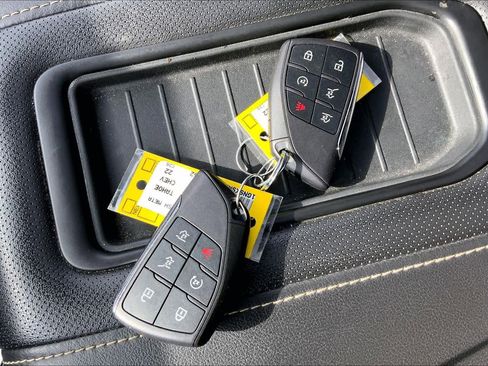 Used 2022 Chevrolet Tahoe Premier image 15