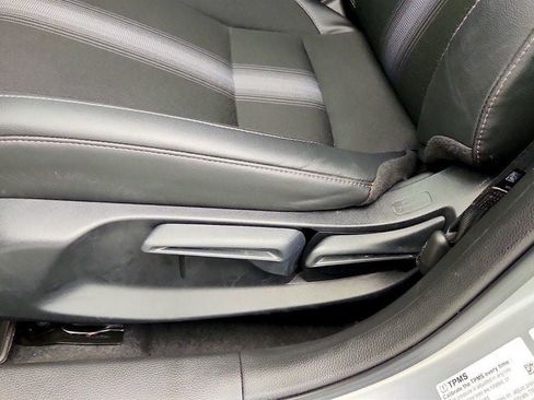 Used 2025 Honda Civic Sport Touring image 12