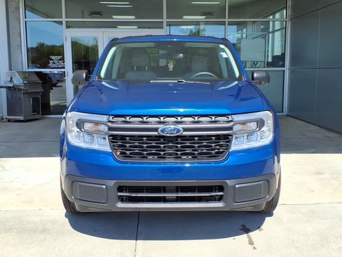 Used 2024 Ford Maverick XLT image 2
