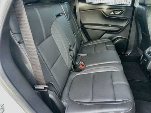 Used 2023 Chevrolet Blazer LT FWD image 28