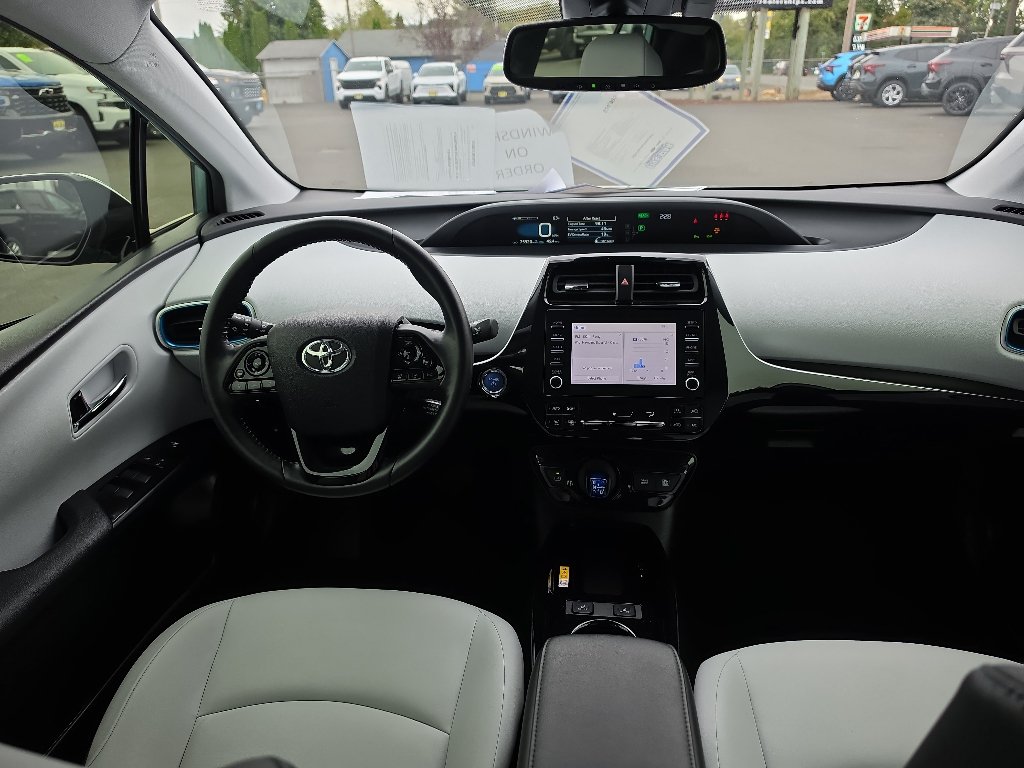Used 2020 Toyota Prius XLE w/ Advanced Technology Package AWD/4WD image 20