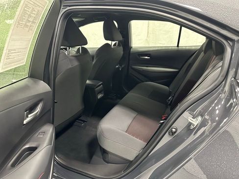 Used 2025 Toyota Corolla SE image 44