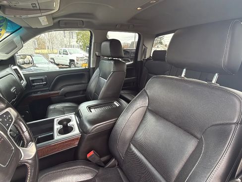Used 2018 GMC Sierra 1500 SLT w/ SLT Premium Package AWD/4WD image 16