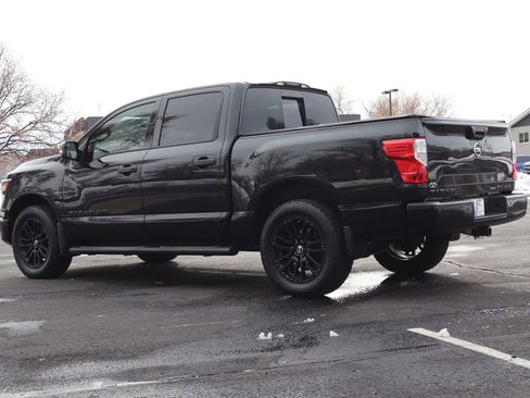 Used 2018 Nissan Titan SV w/ SV Convenience Package image 7