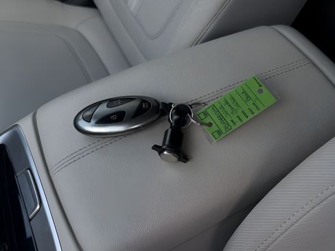 Used 2025 Hyundai Tucson SEL AWD/4WD image 28