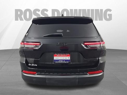 Used 2024 Jeep Grand Cherokee L Limited w/ Black Appearance Package RWD image 5